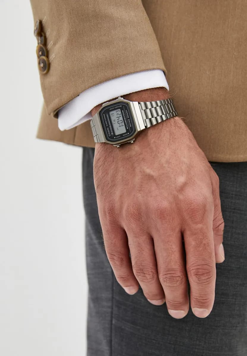 Casio A168WGG-1AD — 4
