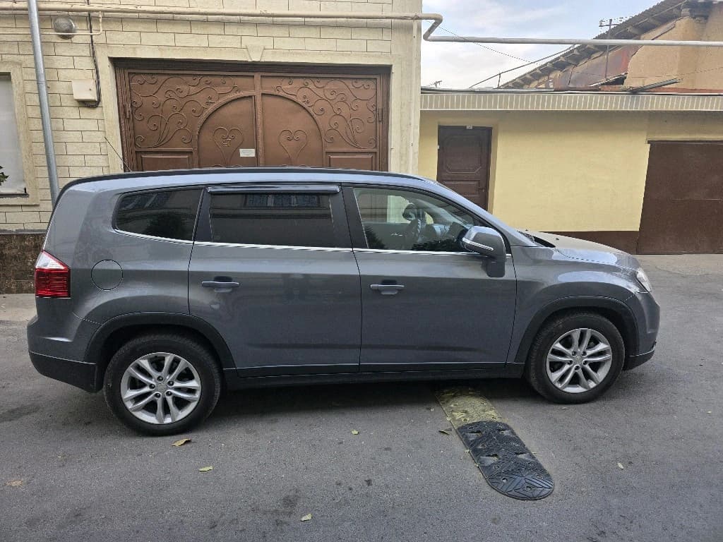 Chevrolet Orlando 2017 — 1