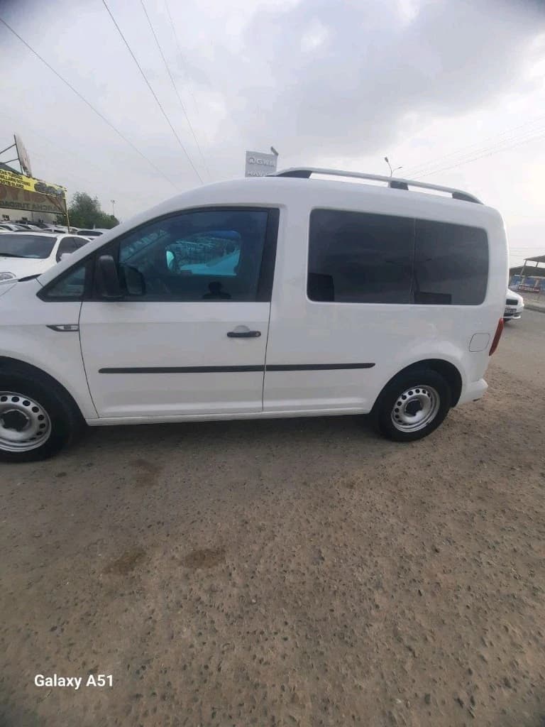 Volkswagen Caddy 2022 — 1