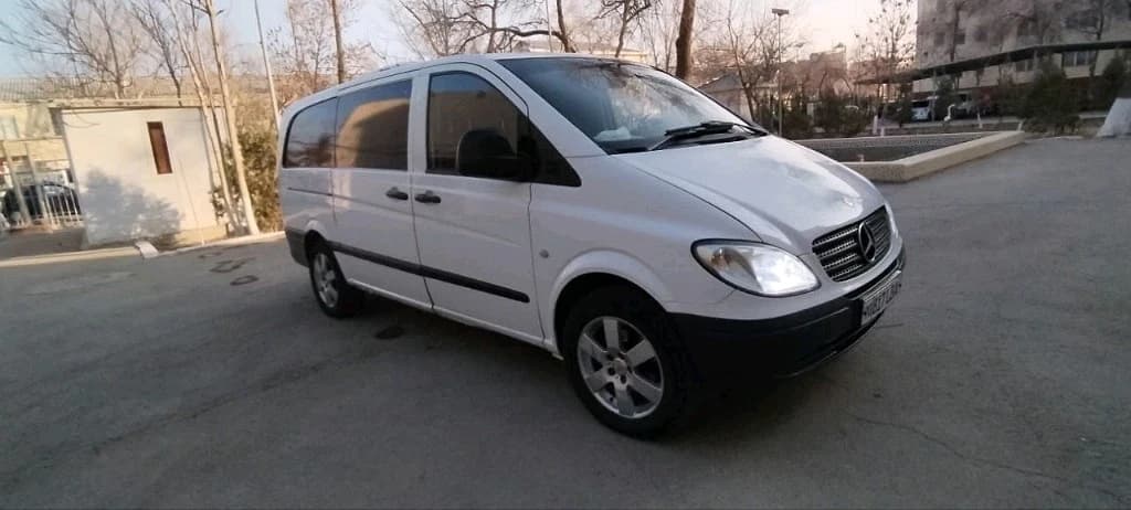 Mercedes-Benz Vito 2005 — 1