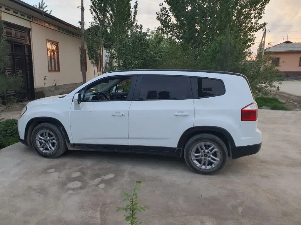 Chevrolet Orlando 2014 — 1