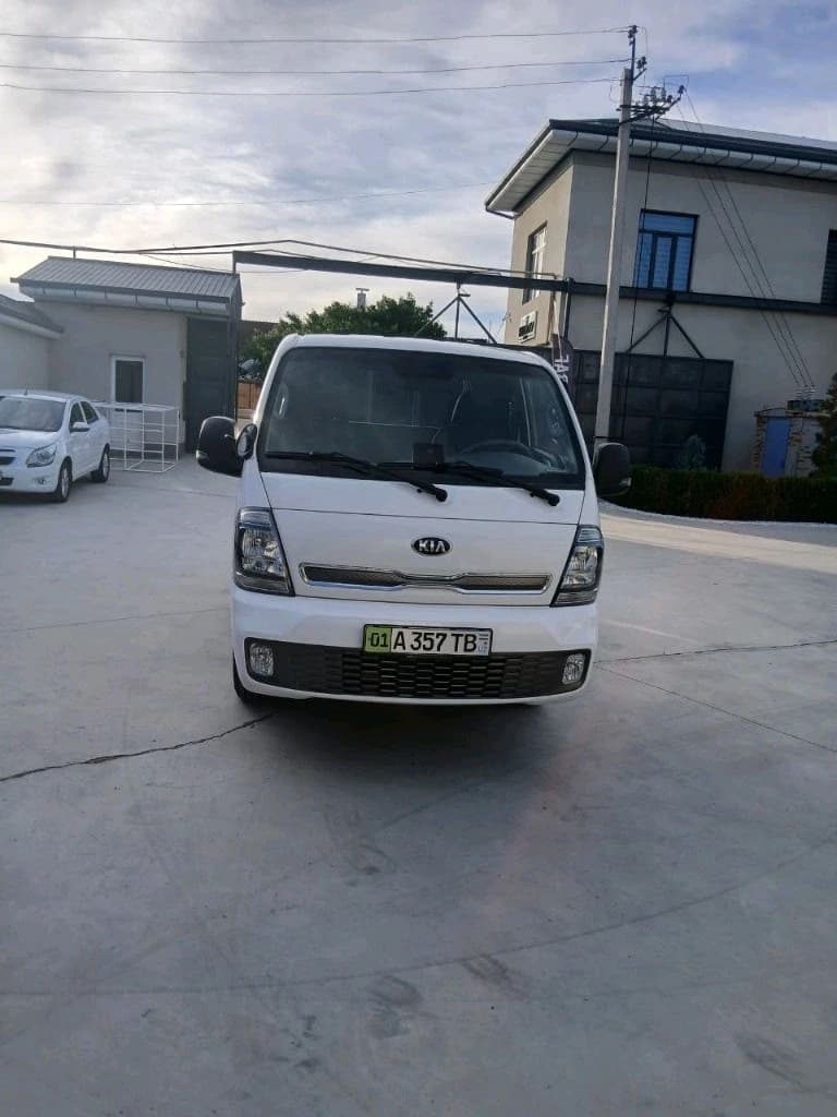 Kia Bongo 2021 — 1
