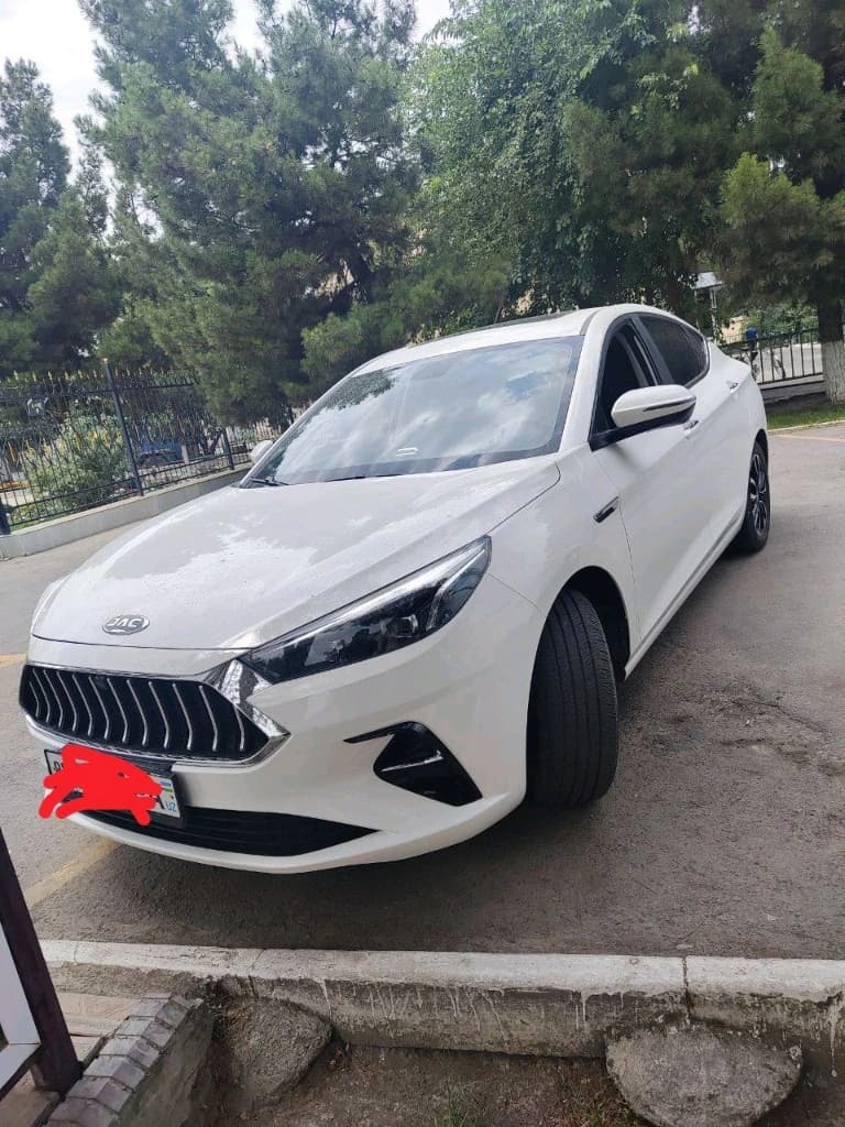 JAC J7 2023 — 1