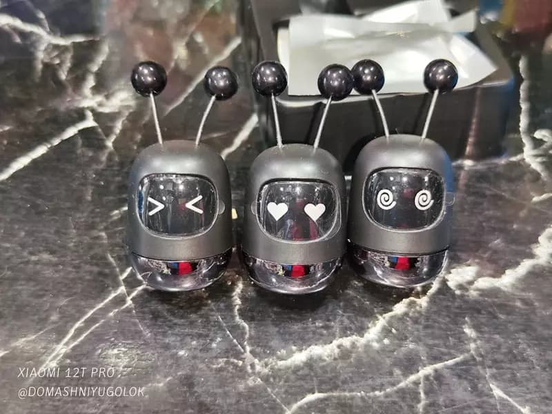 Стильный робот ароматизатор для автомобиля — 1