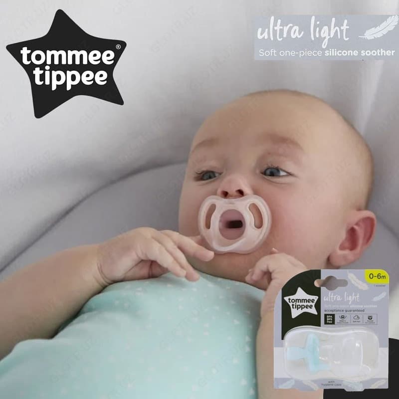 Силиконовая пустышка Tommee Tippee Ultra Light 6-18 мес — 1