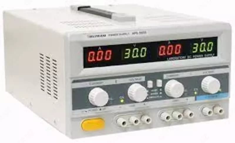 UnionTEST HY5003E-2 — источник питания — 1