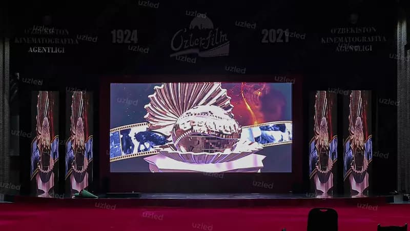 Интерьерный LED-экран Indoor P- 4 — 1