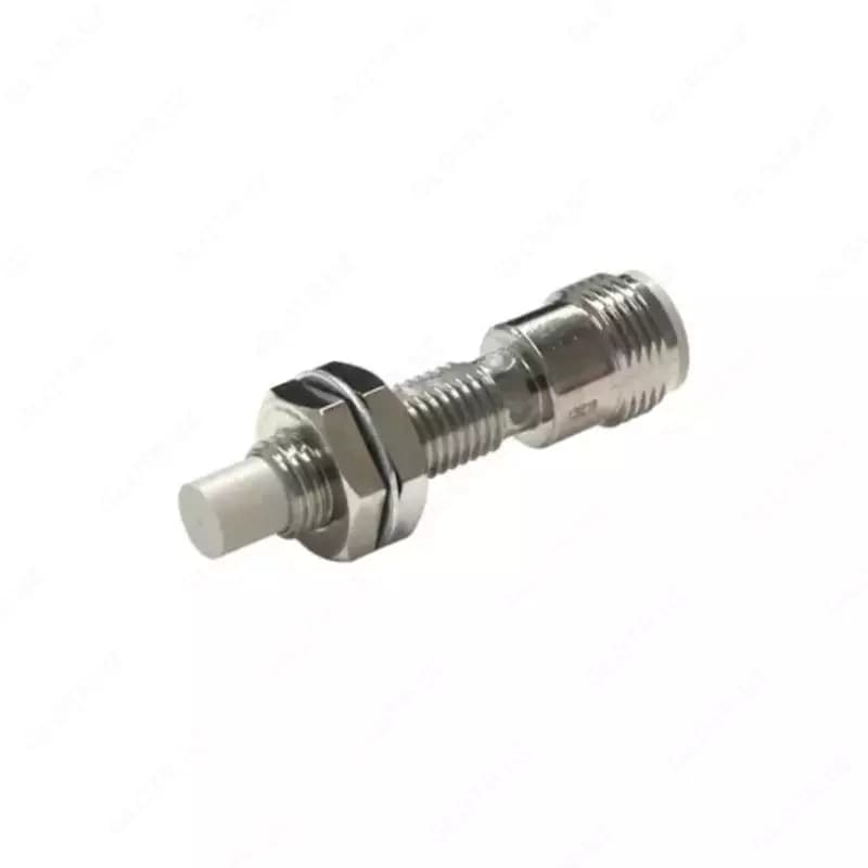 Датчик индуктивный Omron E2E-X4MB1T8-M1 — 1