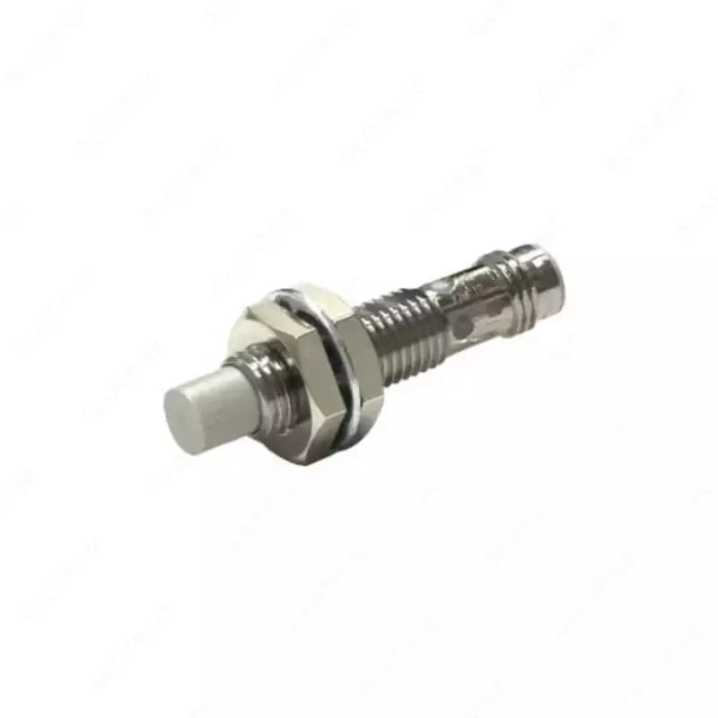 Датчик индуктивный Omron E2E-X4MB28-M5 — 1