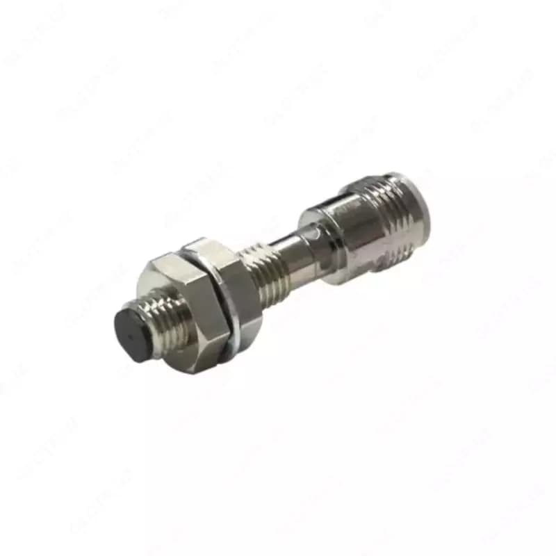 Датчик индуктивный Omron E2E-X4C28-M1 — 1