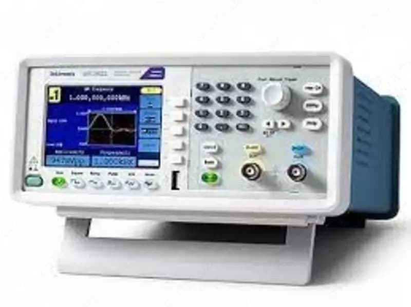 AFG1062 — функциональный генератор — 1