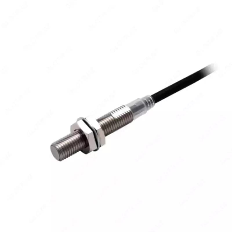 Датчик индуктивный Omron E2E-X3B2L8 2M — 1