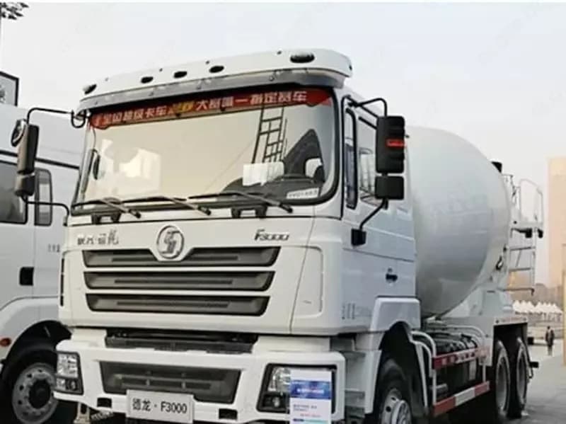 Газовый Бетономешалка SHACMAN F3000 10 куб.м — 1