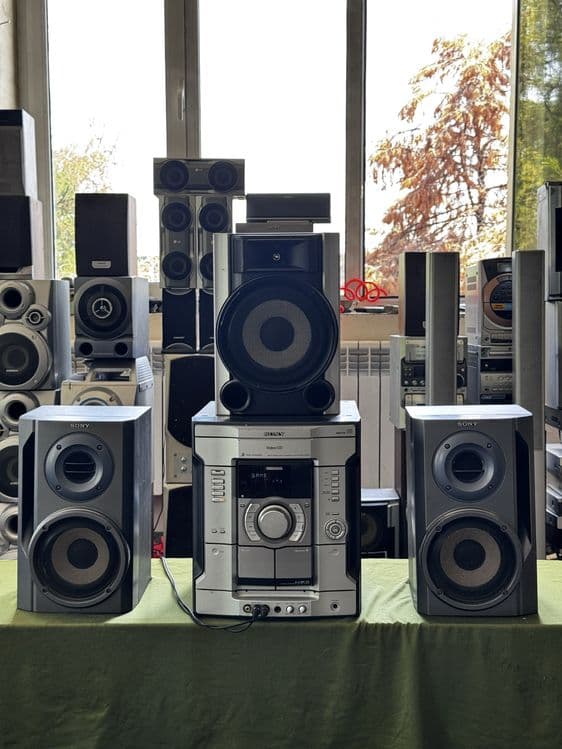 Muzikalni sentr Sony Kalonka musiqiy markaz — 1