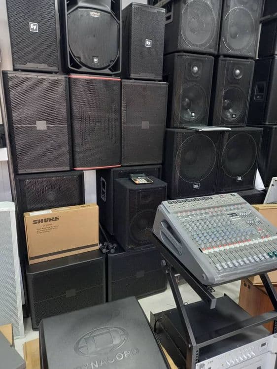 Акустика микшеры усилители Yamaha Behringer Dynacord. — 1