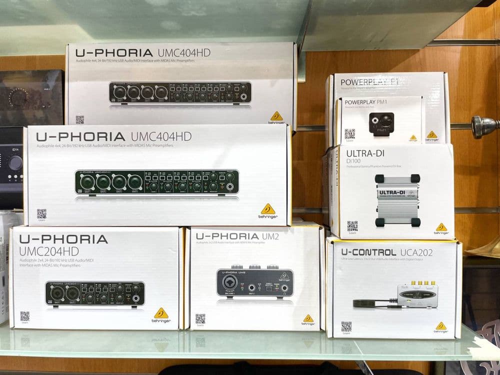BEHRINGER Звуковой карта в большом ассортименте !!! — 1