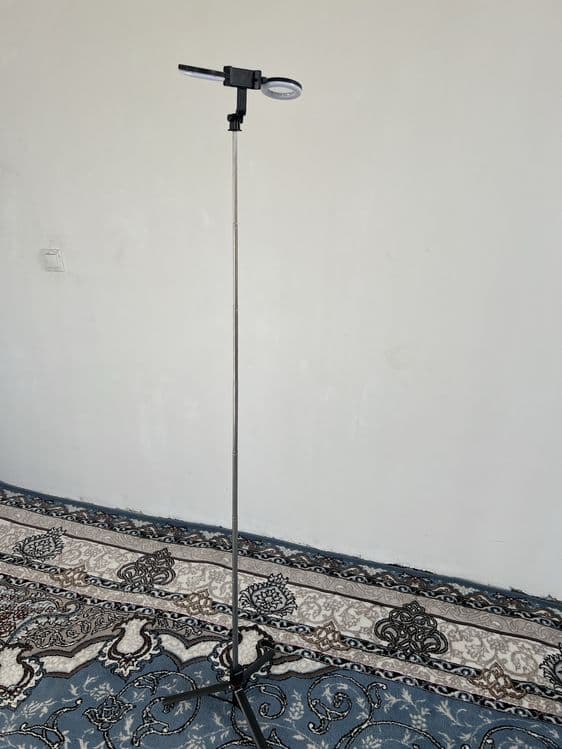rgb lampa syomkala primoy efirgayam zor rasimga olishga — 1