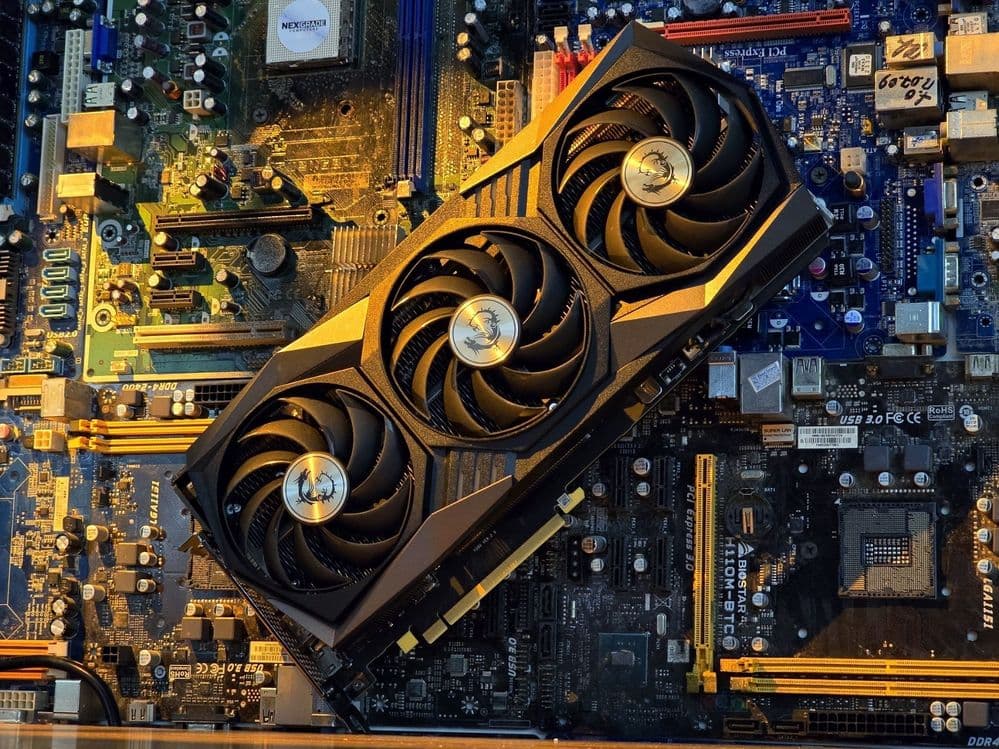 Видеокарта MSI RTX 3070 GAMING TRIO — 1