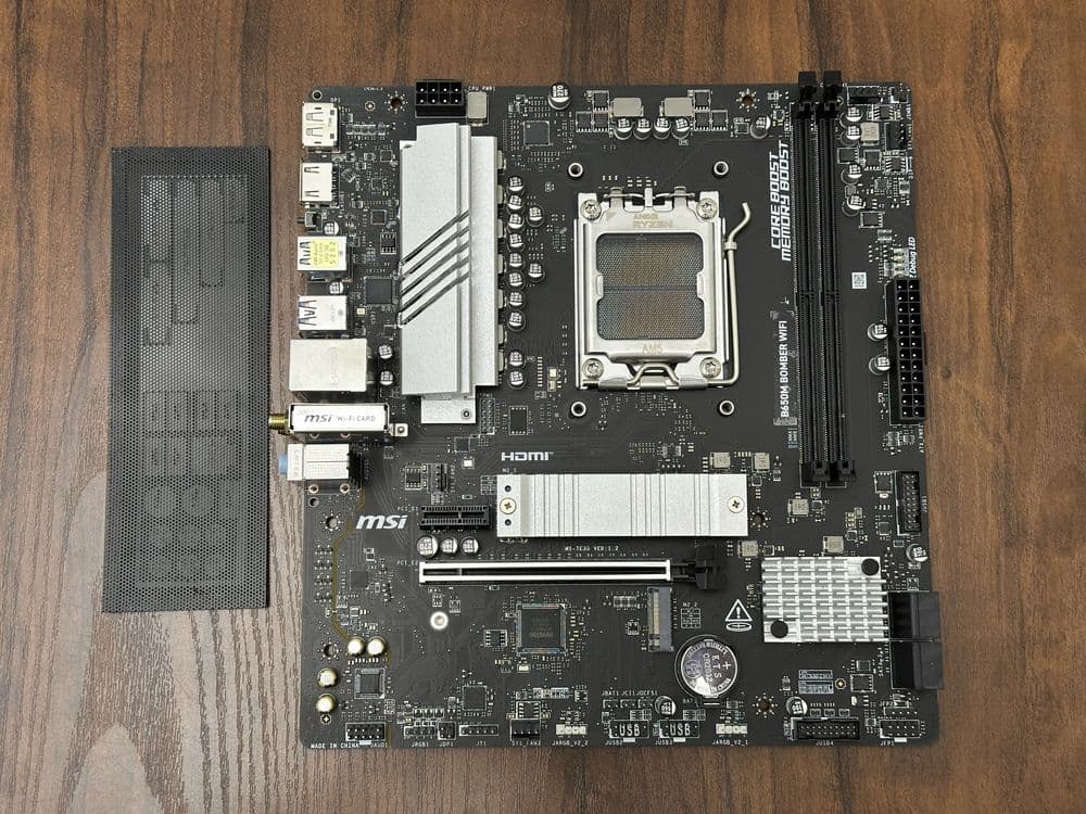 MSI B650M Bomber WIFI — 1