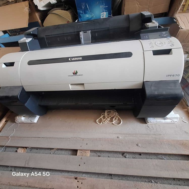 Цветной принтер Canon IPF 670 — 1