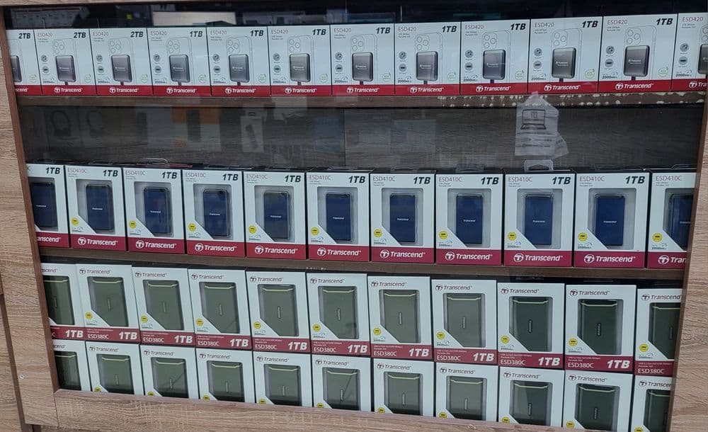 Внешний SSD накопитель 1ТБ и 2ТБ с магнитом новый в наличии — 1