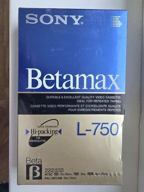Продаються кассеты Sony Betamax L-750 — 1
