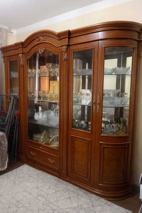 Продаётся срочно горка мебель китайский б/у — 1
