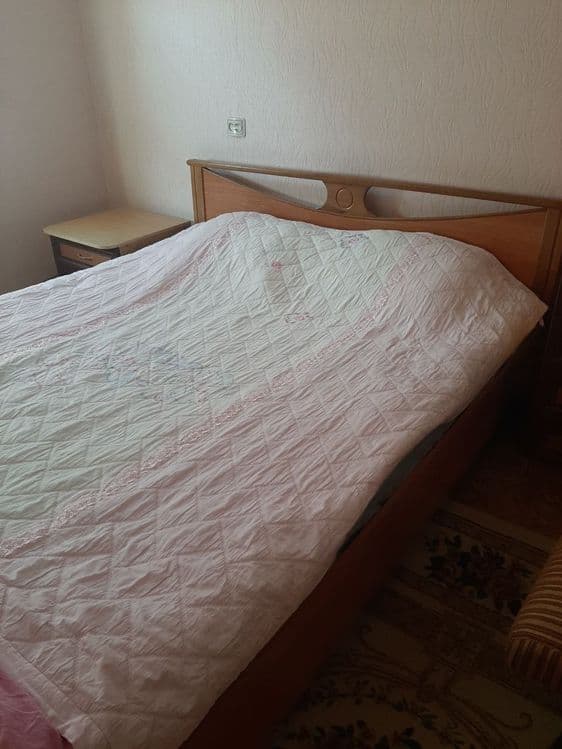 Продаётся спальный гарнитур — 1