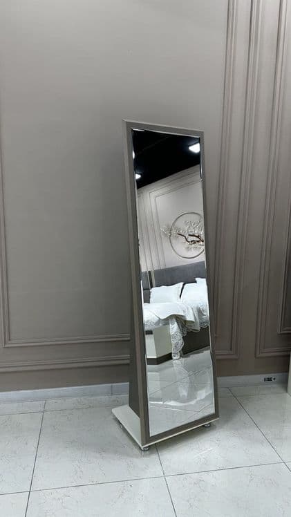Mebel srochna sotiladi — 1
