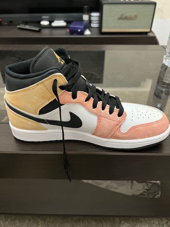 Nike Air Jordan 1 Mid SE — 1