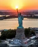 “Amerikaga turistik vizasi kafolatlangan.” B1.B2