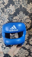 Продам срочно боксерский шлем Adidas