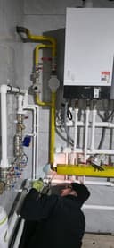 GAZOSVARSHIK XIZMATLARI Сваршик услуга сварщик
С
Gaz schyotchik qo‘yi