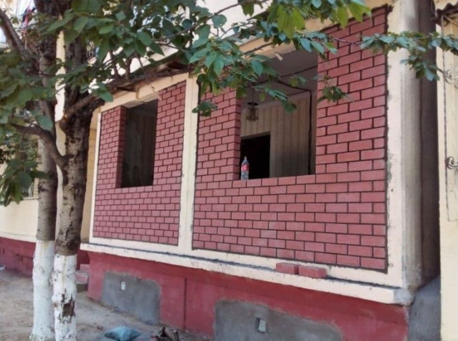 Balkonga g'isht teramiz — 1