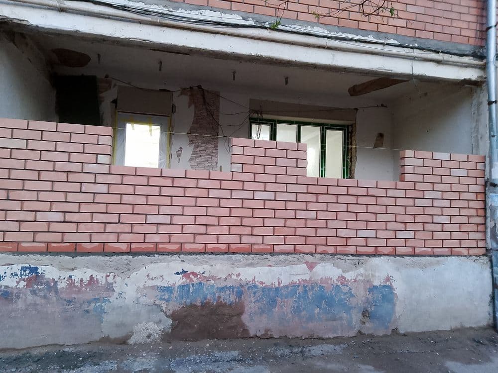 Кладка кирпича балконов балконга гишт терамиз — 1