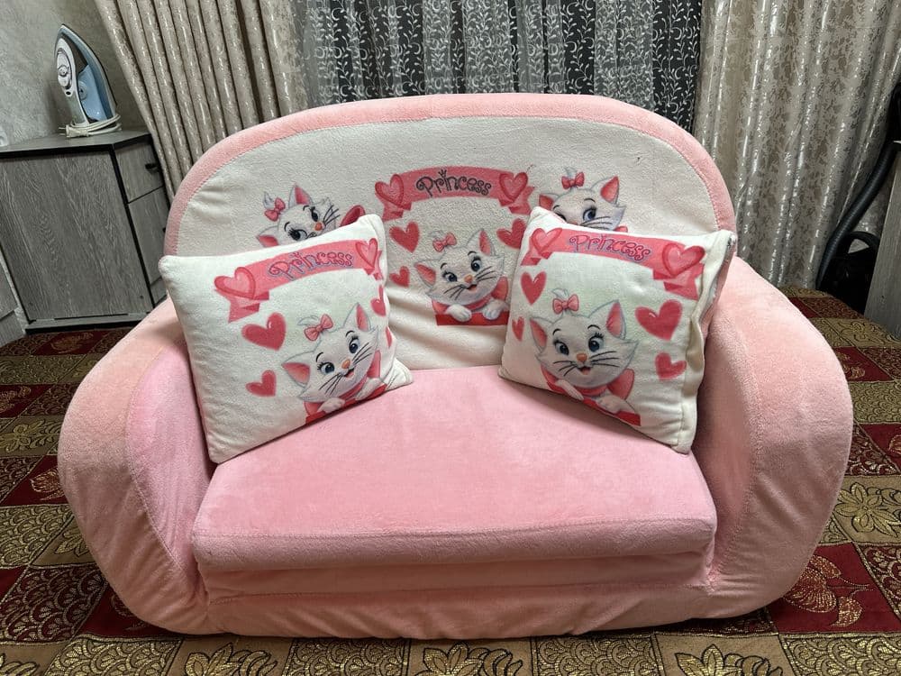 Мягкий детский диванчик продам — 1