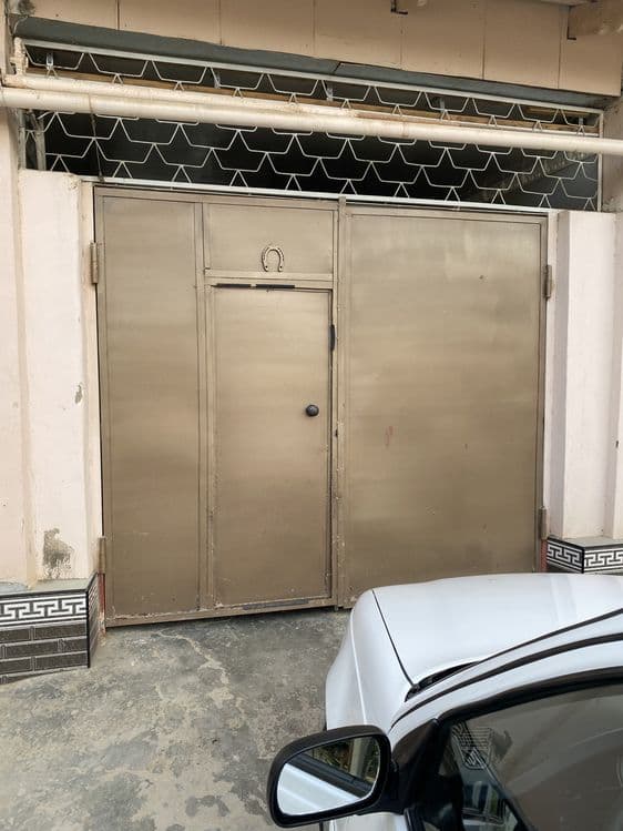 Darvoza sotiladi xolati yaxwii — 1