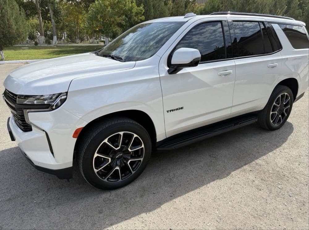 Продам свой Tahoe 2022 full. Rst. — 1