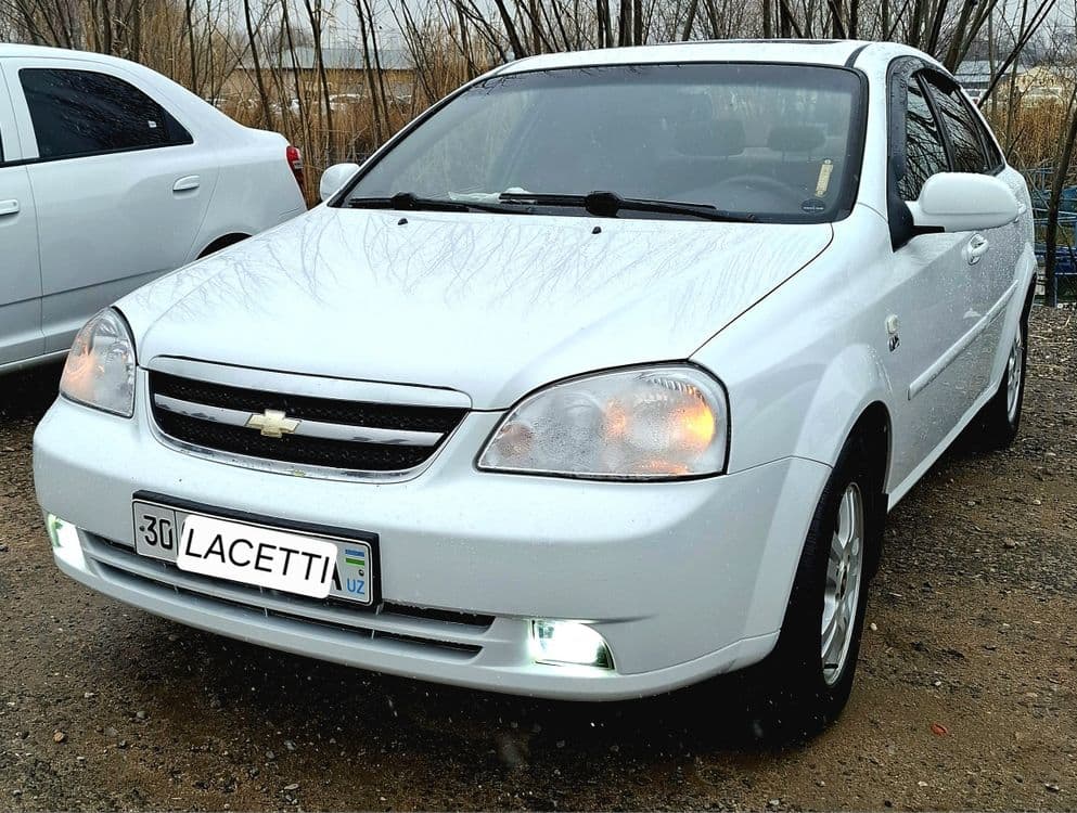 Chevrolet Lacetti 2011 года выпуска — 1