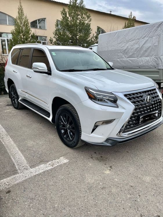 Lexus GX460 в идеальном состоянии — 1