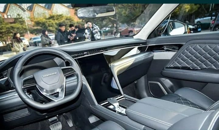 Продаётся автомобиль Nissan Venuccia star — 1
