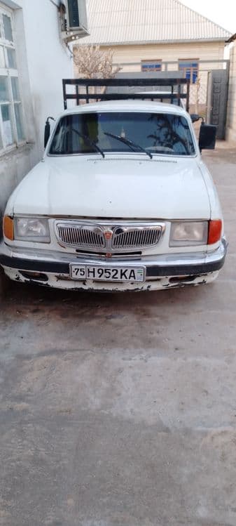 Volga 3110 pikap — 1