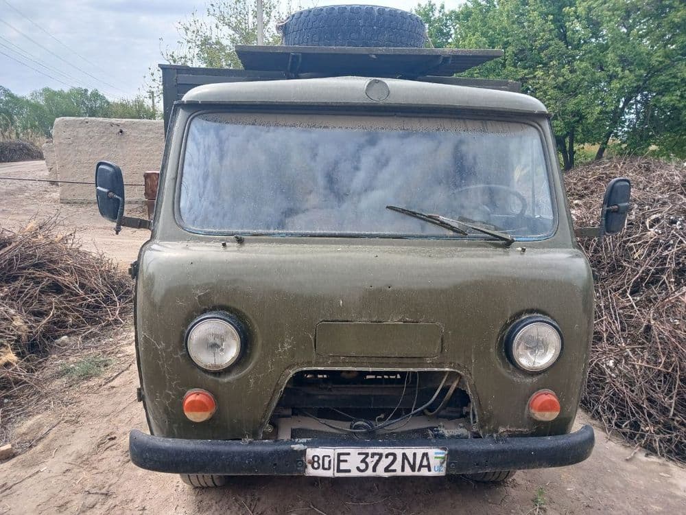 Uaz 3303 sotiladi — 1