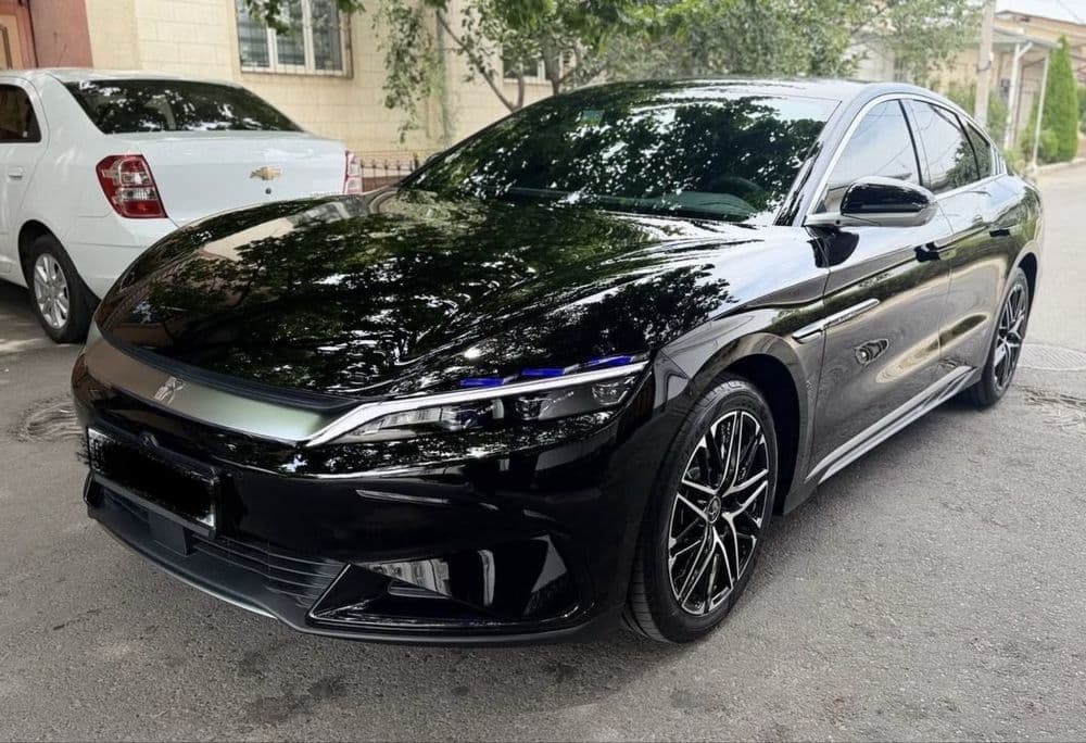 BYD han 635km 2025 йил — 1