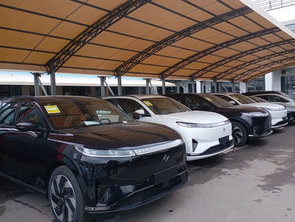 Dongfeng 008 Full — 1