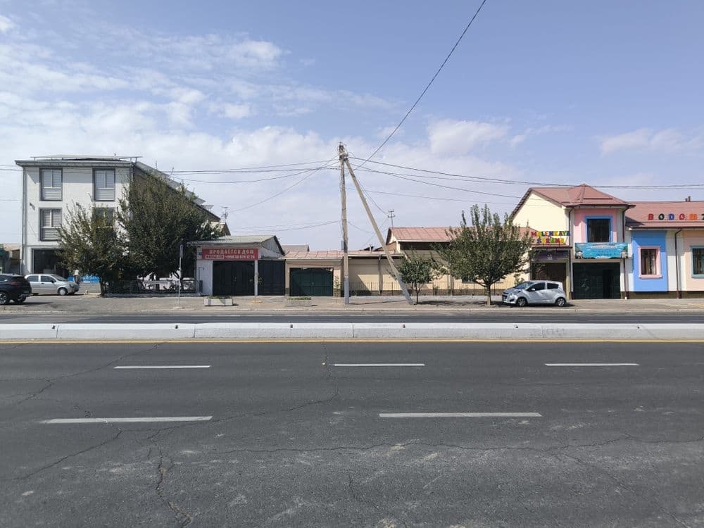 Hovli sotiladi Bodomzor — 1