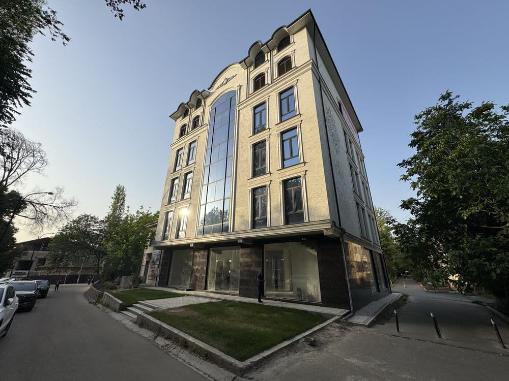 Мирзо-Улугбек | ОВИР - Сдается в аренду Здание вдоль дороги 2000м2 — 1