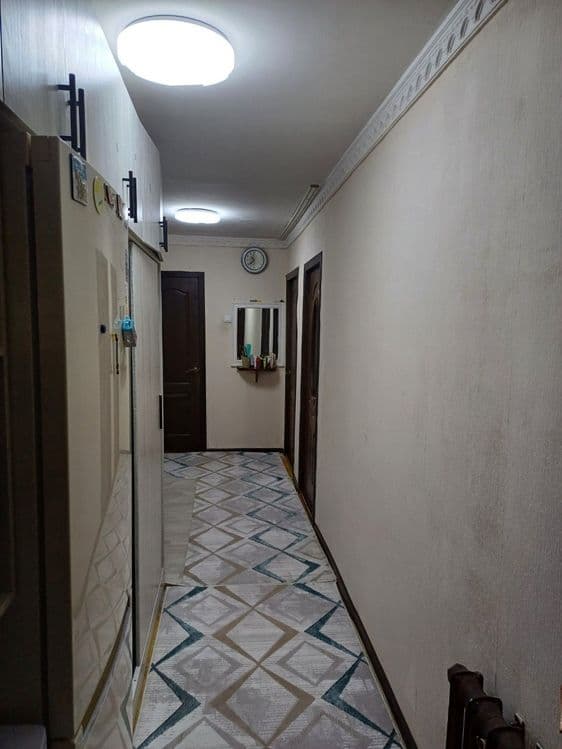 Срочно продам 3х комнатную кирпичную квартиру — 1