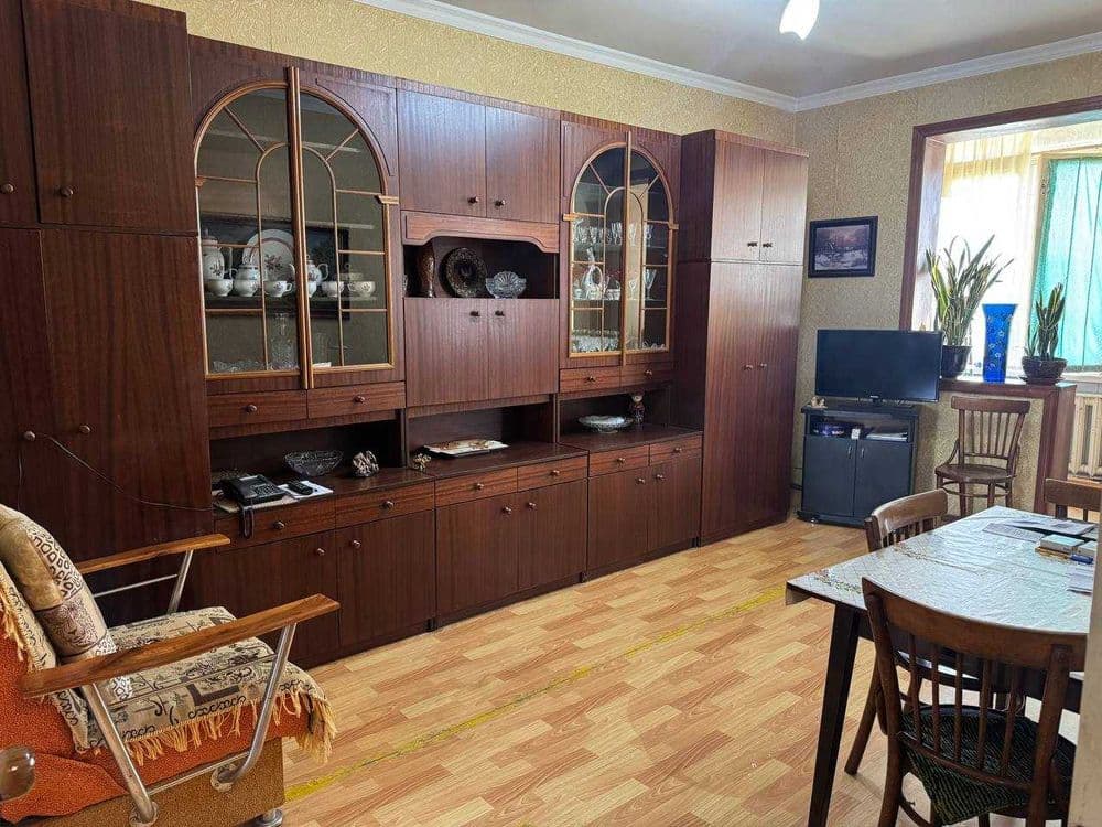 Продам Квартиру свою 3/5/5 на Чиланзар 18 квартал — 1