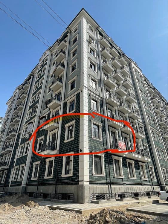 3 комнотная квартира — 1